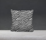 Drewe Ocean Wave Square Indoor/Outdoor Throw Pillow