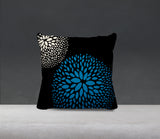 Yates Square Indoor/Outdoor Throw Pillow